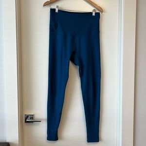 Bewildher fit wear made in Squamish Canada